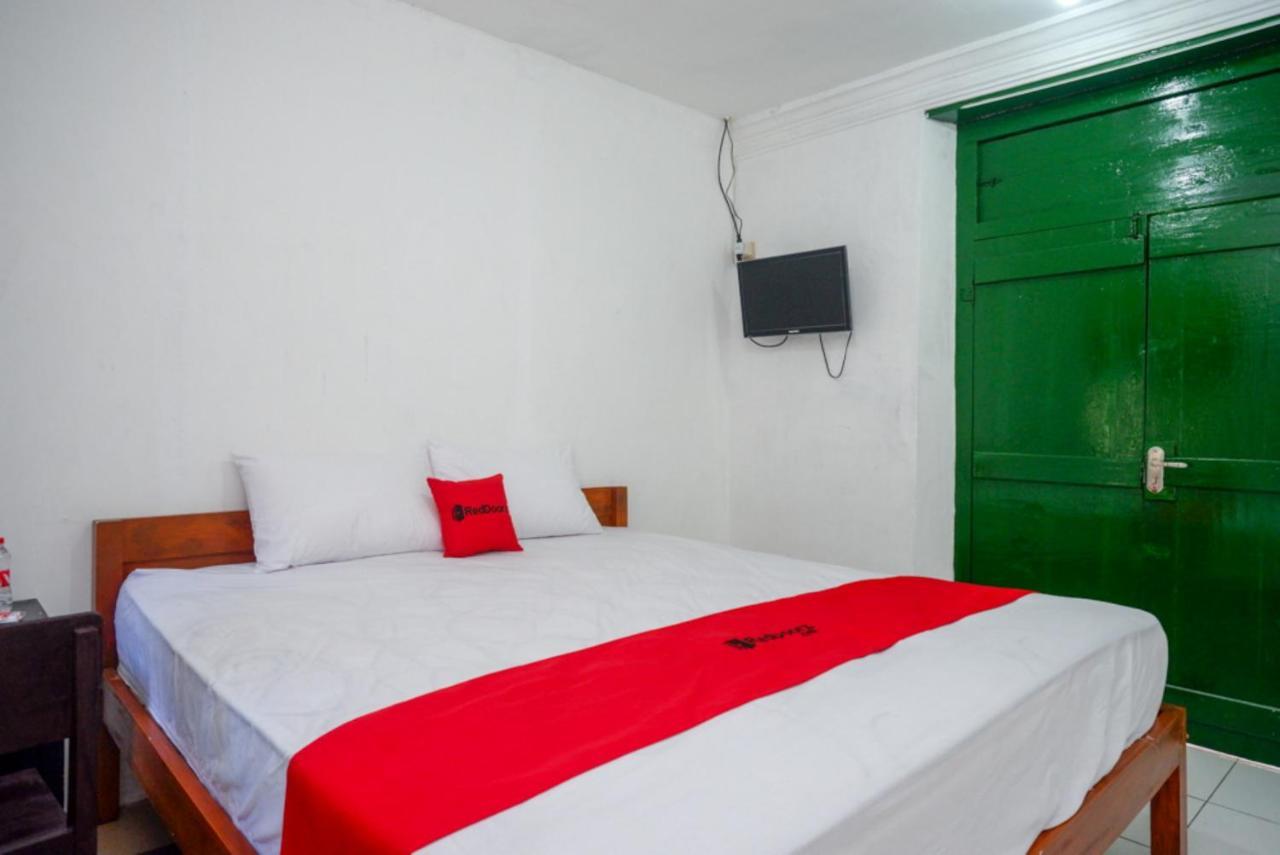 Reddoorz Syariah @ Ndalem Kembang Sore Джок'якарта Екстер'єр фото